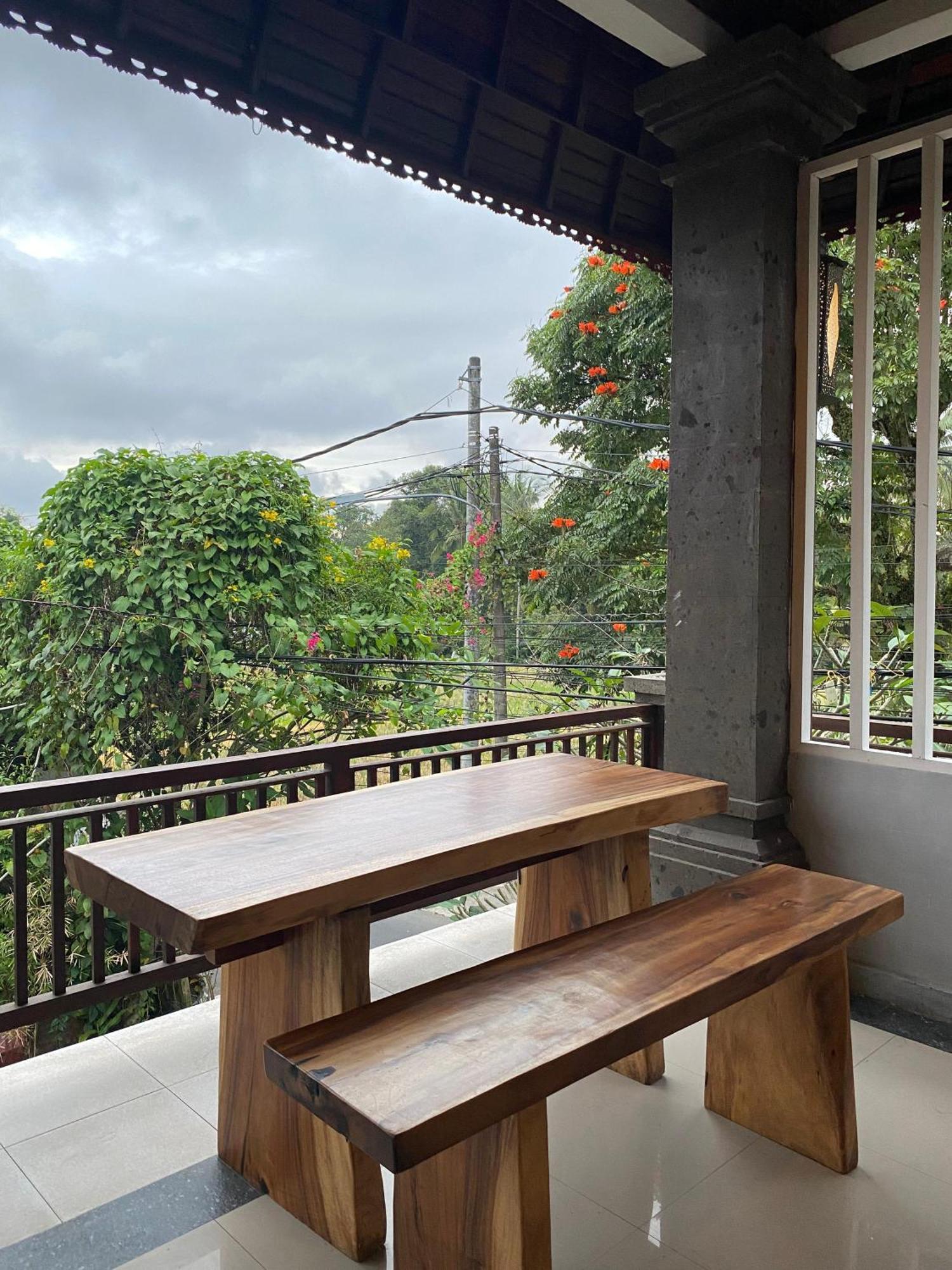 Umah Tita Ubud Guest House Extérieur photo